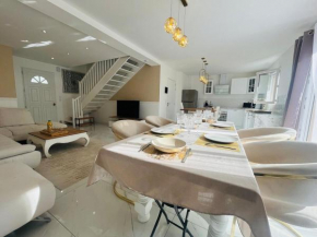 Casa Contemporaine